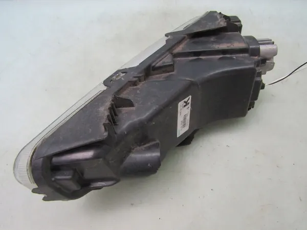 LEAF II ZE1 Farol DRL Direito Frontal 26150 5SE0B image 7