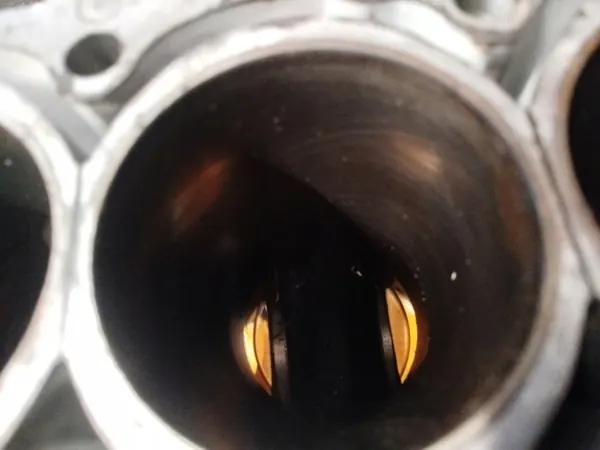 Bloco Motor OEM 31359264 para Volvo 2.5 T5 image 6