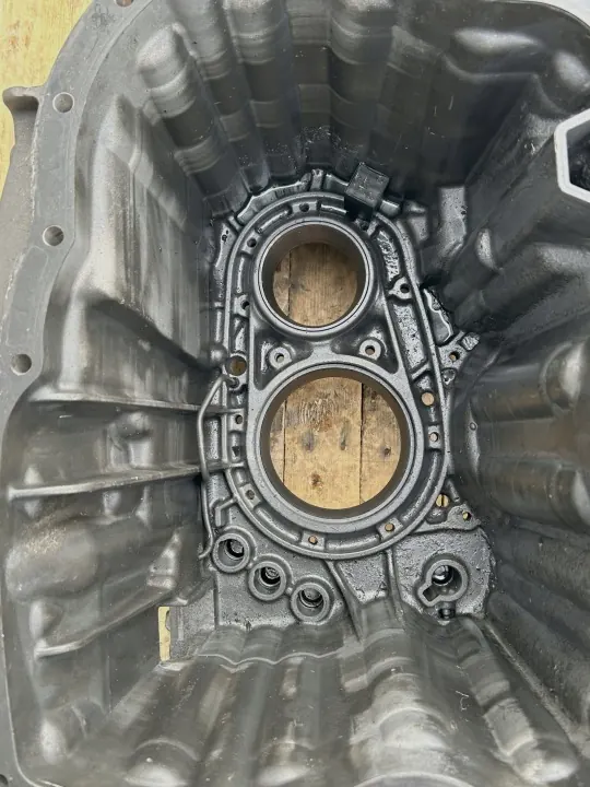 ZF 1325301062 växellådshus för lastbilar - Begagnad image 8