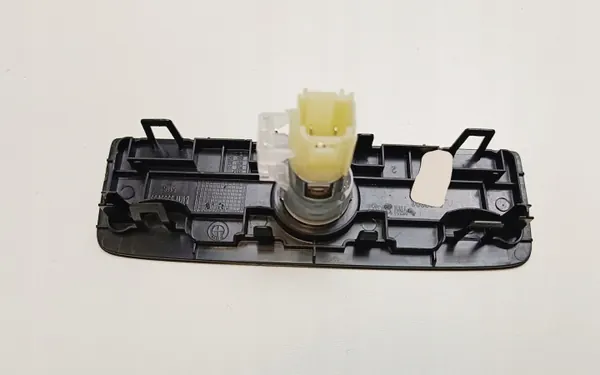 Prise allume-cigare arrière BMW X6 G06 M50i OEM 699306005 image 3