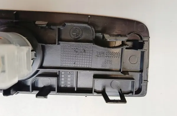 Prise allume-cigare arrière BMW X6 G06 M50i OEM 699306005 image 4