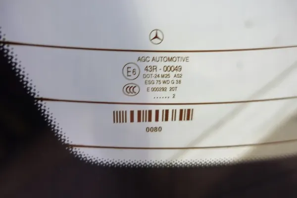 Mercedes W204 C-Class Coupé takaikkuna OEM 204sz.t.b image 8