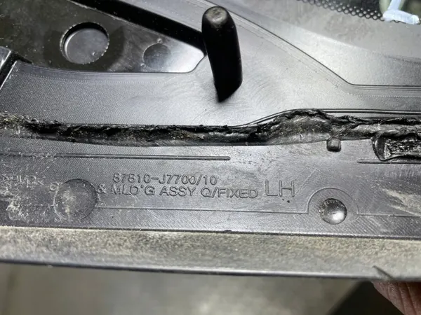 Vidro lateral esquerdo KIA PROCEED 21 OEM 87810-J7700 image 4