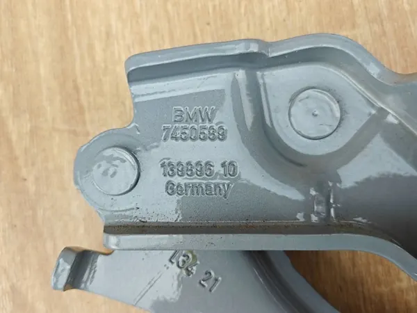Dobradiça do Capô Dianteira Esquerda OEM 7450589 BMW G26 image 4