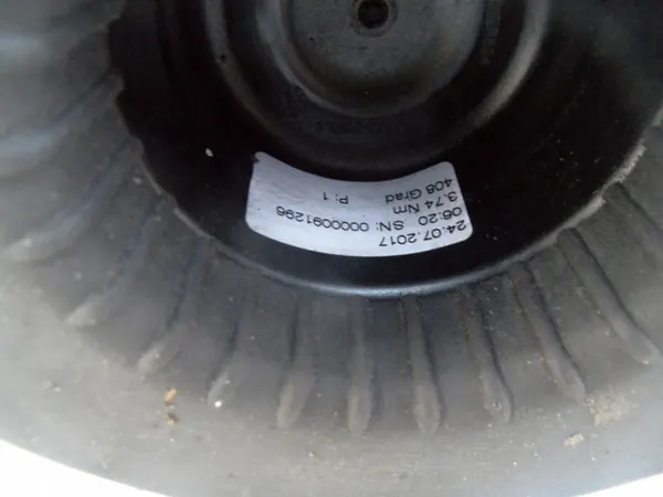 Maserati Levante Bakre luftfjädring OEM 06701007150 image 3