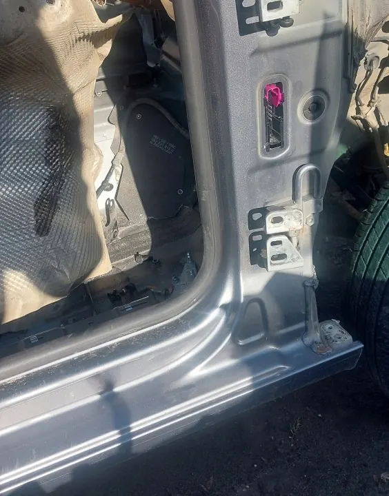 Rechter Pfostenschwelle OEM 1K9 P.P VW Golf VI HB image 2