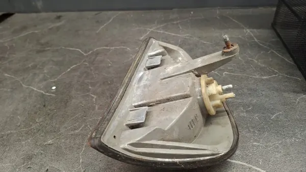 Clignotant avant gauche OEM kierunkowskaz Mercedes W124 image 6