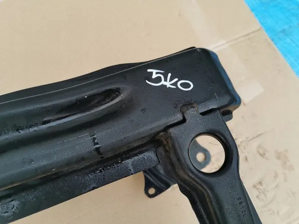 VW GOLF VI Etupalkki 5K0807651C 5K0807109P image 10