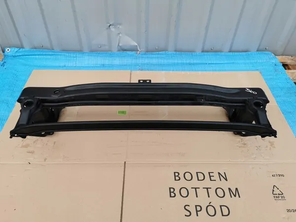 VW GOLF VI Etupalkki 5K0807651C 5K0807109P image 2