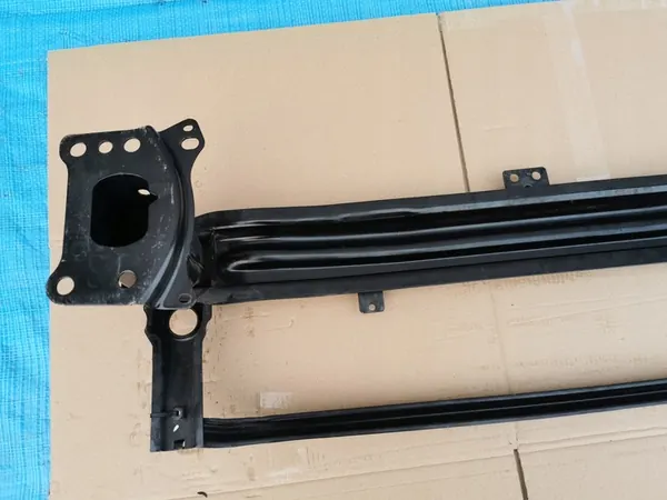 VW GOLF VI Etupalkki 5K0807651C 5K0807109P image 8