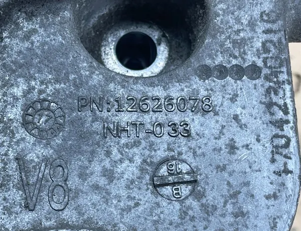 O2 CADILLAC ESCALADE IV 2014 6.2 V8 Compressor Steun 12626078 image 4