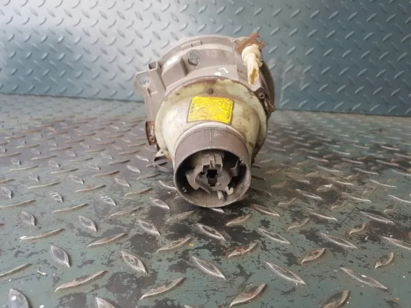 Lente Frontal Esquerda 1 365 210 001 Bosch BMW E30 image 4