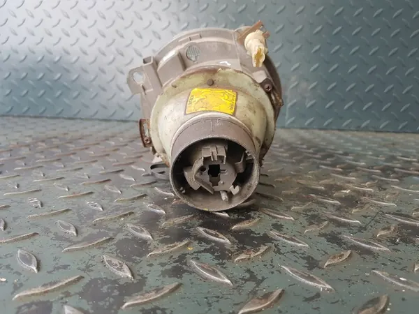 Lente Frontal Esquerda 1 365 210 001 Bosch BMW E30 image 5