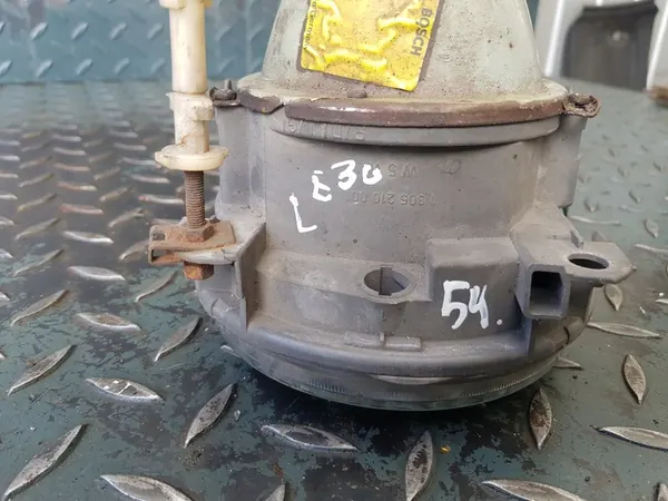 Lente Frontal Esquerda 1 365 210 001 Bosch BMW E30 image 7