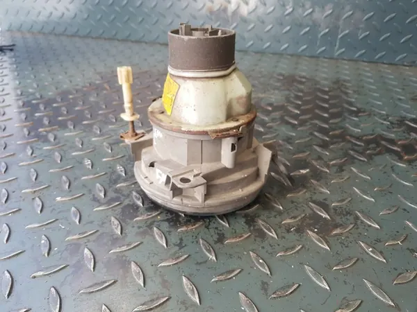 Lente Frontal Esquerda 1 365 210 001 Bosch BMW E30 image 8