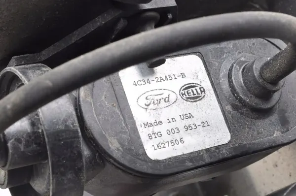 Aston Martin Vantage 4.7 Tyhjiöpumppu OEM 4C34-2A451-B image 6