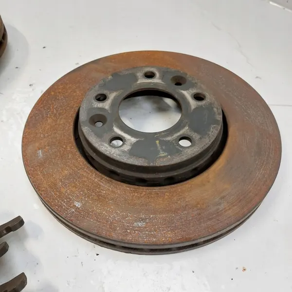 OEM RENAULT ARKANA 1,3TCE Disques de Frein Avant 280mm + Plaquettes image 9