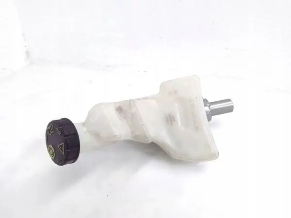 Mercedes-Benz Bromscylinder OEM A1774304400 image 3