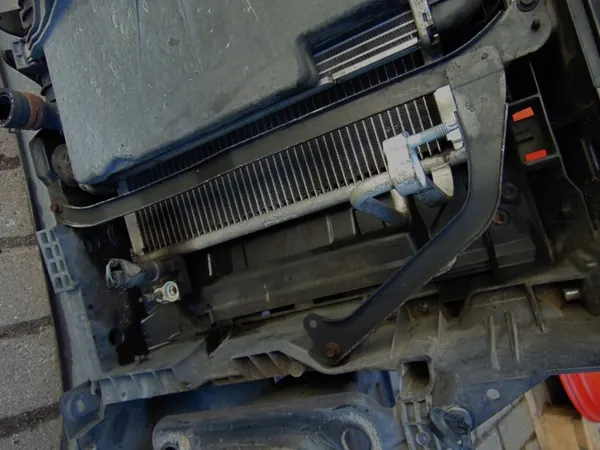 OEM 8V51-8C607-AF Frontstoßstangenverstärkung Ford Fiesta image 5