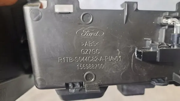 Ford Puma MK2 käsinojan runko OEM R1TB-S044H82-AE image 9