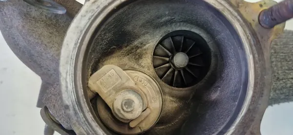 Turbo Opel Insignia A 2.0i 220CV A20NHT image 8