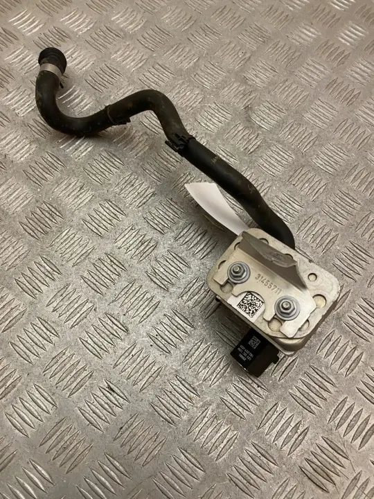 Volvo A/C Expansionsventil OEM 31497261 - Begagnad image 4