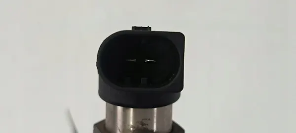 Inyector usado para Ford Transit MK8 - Pieza OEM image 4