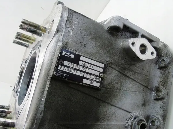 EATON Clutch Gearbox Housing FS/5206AH Renault Midlum image 10