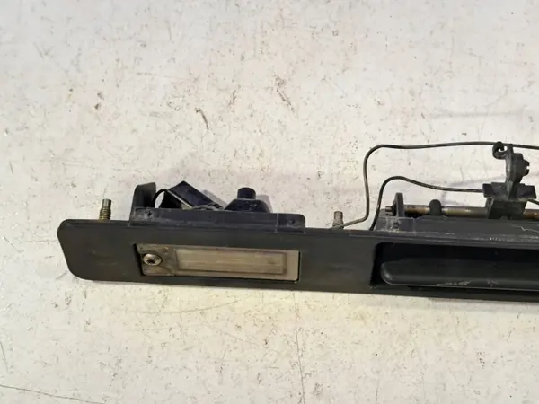 Bagageluckhandtag OEM 9154717 för Volvo V70 II (SW) image 3
