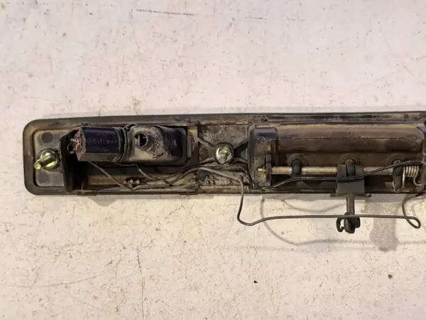 Bagageluckhandtag OEM 9154717 för Volvo V70 II (SW) image 5