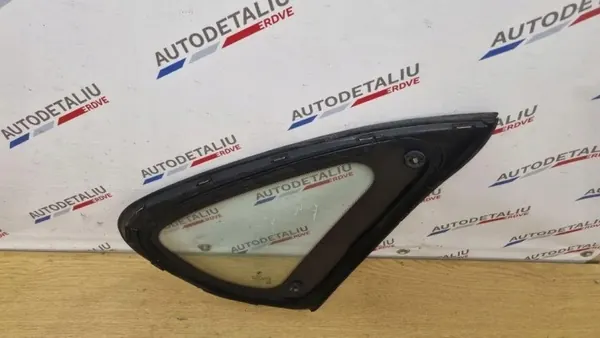 Vidrio trasero izquierdo BMW OEM 7326151 image 5