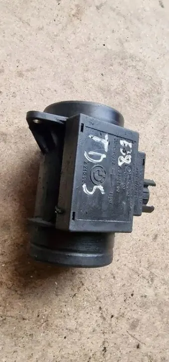 Débitmètre d'air OEM 2246084 pour BMW E36 325tds image 2