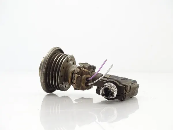 Injector AdBlue OEM 3C0131113C para VW Sharan II 7N image 3