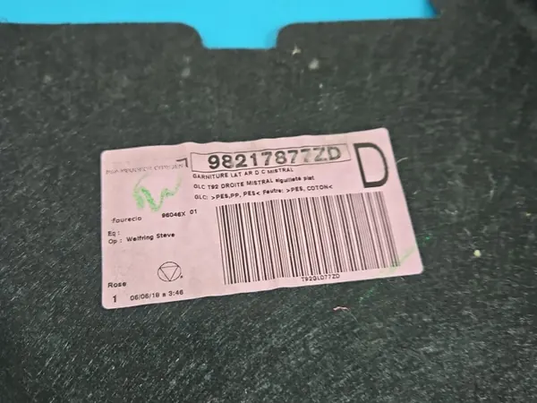 OEM 98217877ZD Rechter Kofferbakbekleding Peugeot 308 II image 5