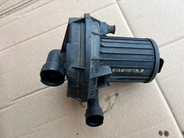 Pompe à air secondaire OEM 06A959253B pour SEAT Altea XL image 3