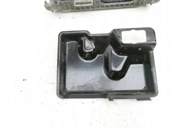 Tesla Komfortmodul OEM 158399103C - Begagnad image 4