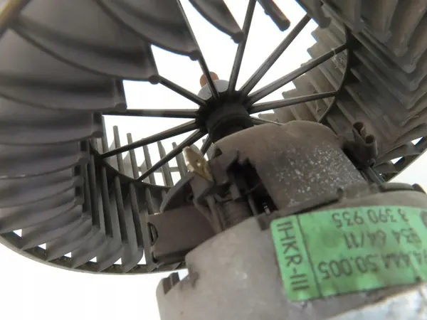 VENTILADOR BMW 5 Touring E34 image 5