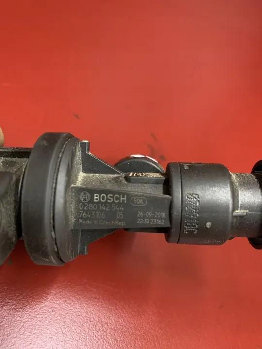 Vanne de ventilation de carburant BMW X3 G01 2020 7643106 image 2