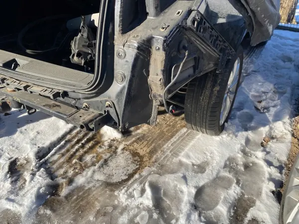Opel Astra K takavyö OEM Opel astra pas tylny image 3