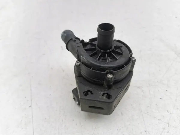 Pompe de circulation d'eau Nissan OEM 0392024158 image 7