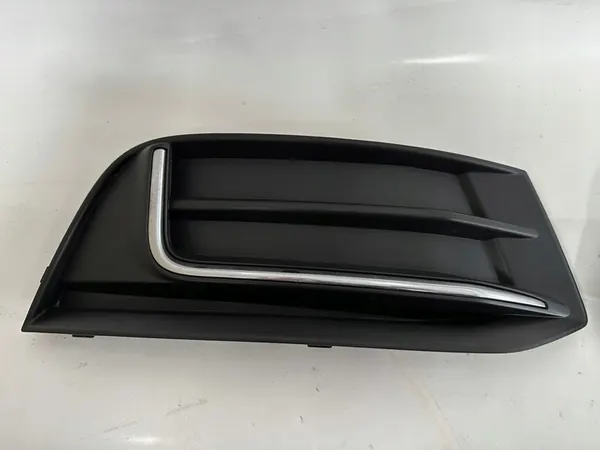 Rejilla de parachoques Audi A3 Sedan izquierda derecha 8V5807681AD 8V5807682N image 2