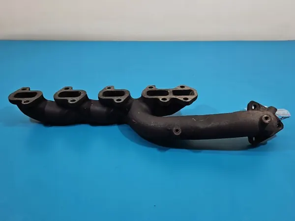Pakoputken keräin OEM 057253033AR Audi Q7 4.2 TDI image 4