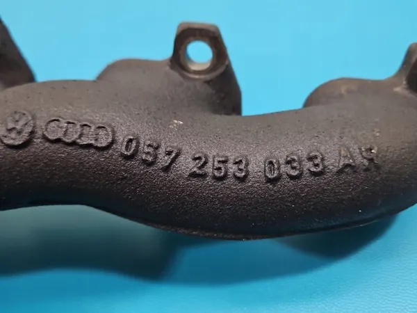 Pakoputken keräin OEM 057253033AR Audi Q7 4.2 TDI image 6