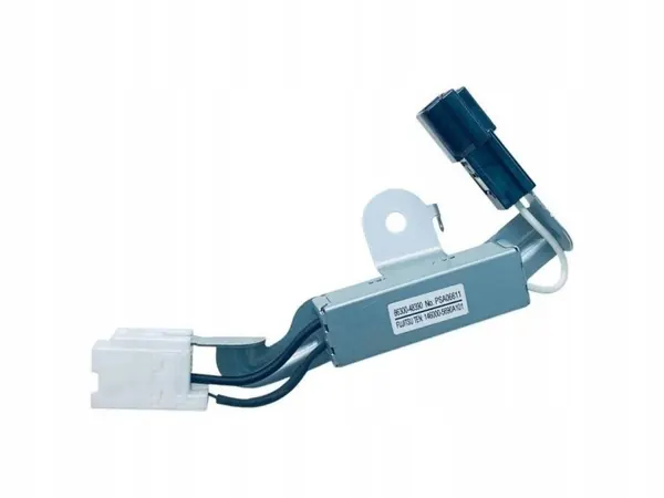 Lexus RX antennförstärkare OEM 8630048390 - Begagnad image 2