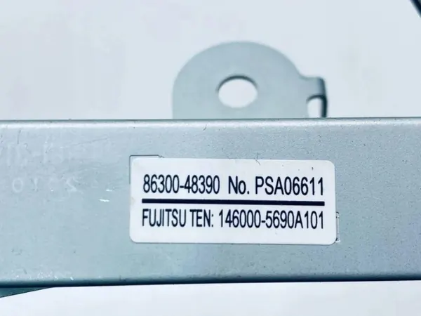 Lexus RX antennförstärkare OEM 8630048390 - Begagnad image 3