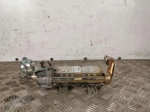 Refroidisseur EGR Toyota OEM FBZ11655 pour RAV4 XA40 image 4