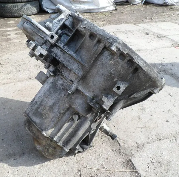 Vaihteisto 1.1 1.2 8V Fiat 500 Panda 2003-2012 OEM 55209588 image 7