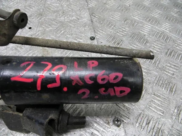 Amortizzatore anteriore sinistro VOLVO XC60 08-13 image 7