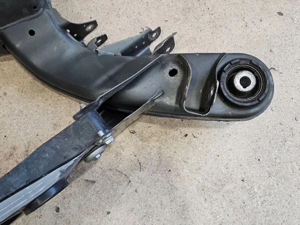 Taka jarrupalat OEM A2063509707 Mercedes-Benz:lle image 3