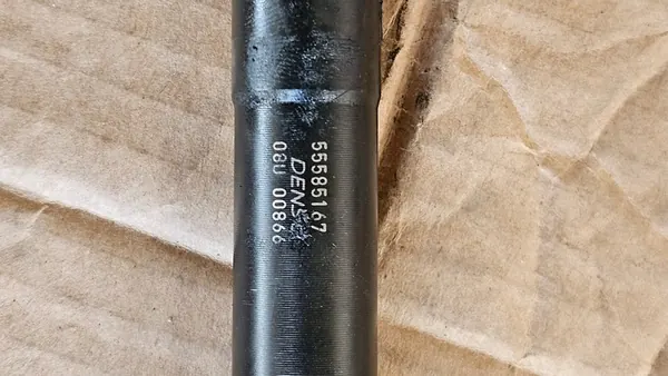 Inyector Opel Astra K 1.6 CDTI Biturbo 55585167 image 2